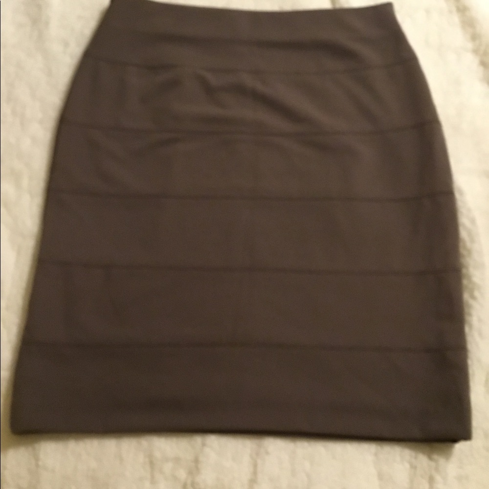 3/$30 Alfani pencil skirt. Pulls right on.